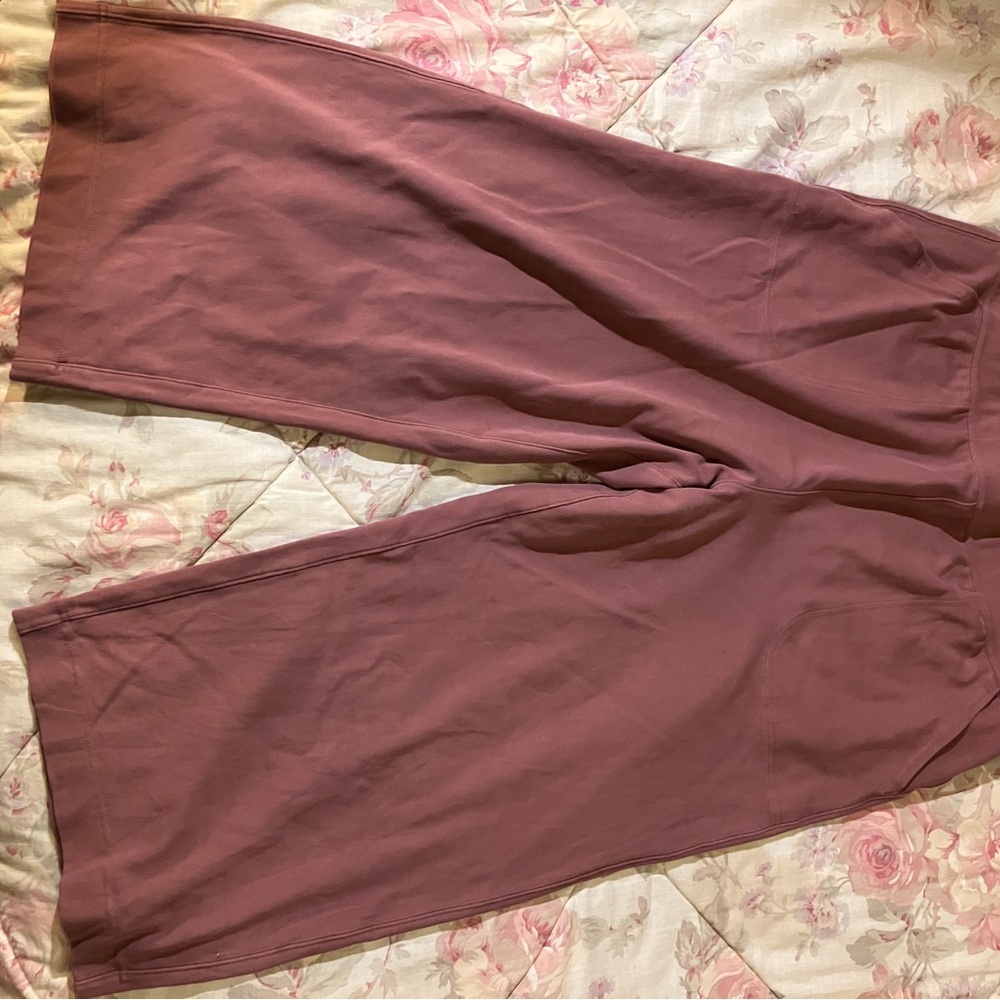 Duluth trading XL winter weight  wide  leg legging with back pockets